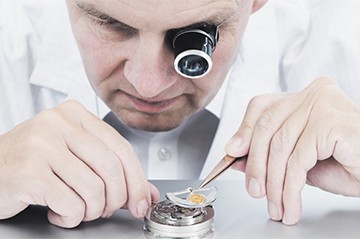 深圳劳力士石英表售后清洗机芯